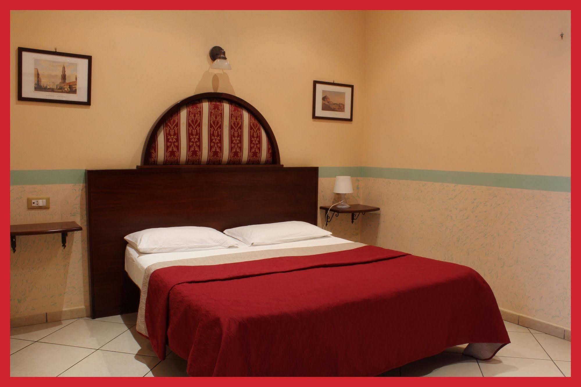B&B La Storia Di Napoli Exterior photo
